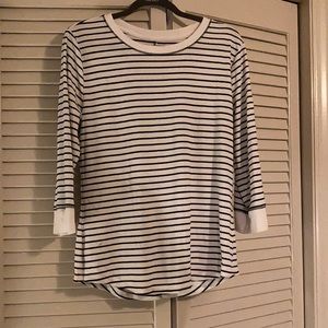 Black and white striped ribbed shirt size L